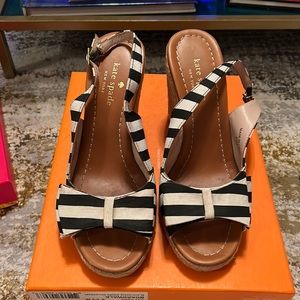 Kate Spade black/white stripe grosgrain heels